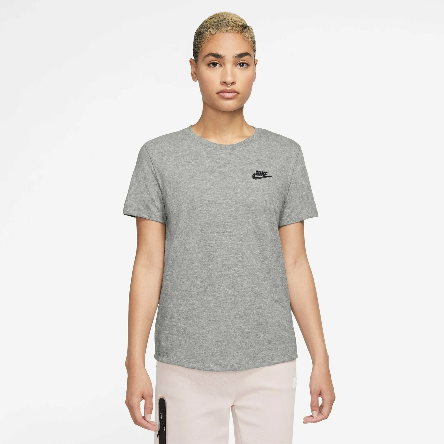 Nike W NSW Tee Club Damen T-Shirt 1 Nike W NSW Tee Club Damen T-Shirt