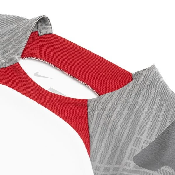 Nike Liverpool Training T-Shirt Dri-FIT Strike - Weiß/Smoke Grau/Rot Damen 6 Nike Liverpool Training T-Shirt Dri-FIT Strike - Weiß/Smoke Grau/Rot Damen – Bild 6