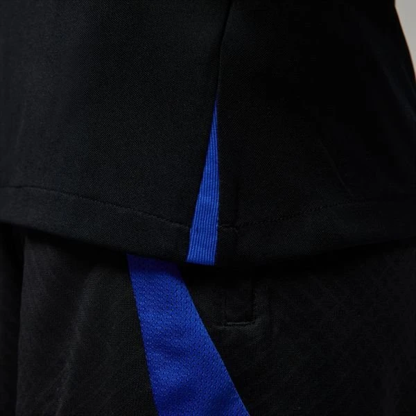 Nike Paris Saint-Germain Training T-Shirt Dri-FIT Strike Jordan X PSG - Schwarz/Blau/Rot Damen 3 Nike Paris Saint-Germain Training T-Shirt Dri-FIT Strike Jordan X PSG - Schwarz/Blau/Rot Damen – Bild 3