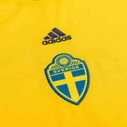 ADIDAS Schweden Heimtrikot Frauen EM 2022 Damen -Tentree shop 7aa2fed6bf7f