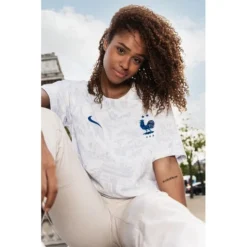 Nike Frankreich Auswärtstrikot 2022/23 Damen 8 Nike Frankreich Auswärtstrikot 2022/23 Damen -Tentree shop 8a05928c5c0d