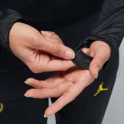 Nike Paris Saint-Germain Trainingsshirt Dri-FIT Strike Drill Jordan X PSG - Schwarz/Gelb Damen 13 Nike Paris Saint-Germain Trainingsshirt Dri-FIT Strike Drill Jordan X PSG - Schwarz/Gelb Damen -Tentree shop b9d5cd1e2701