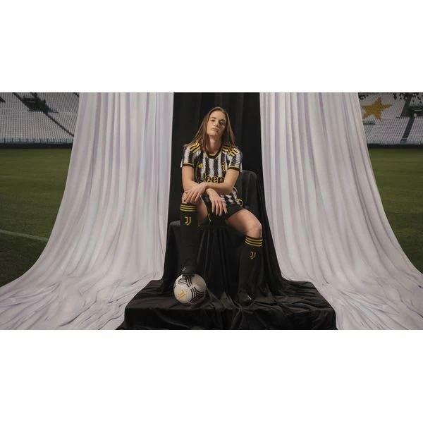 ADIDAS Juventus Heimtrikot 2023/24 Damen 2 ADIDAS Juventus Heimtrikot 2023/24 Damen – Bild 2