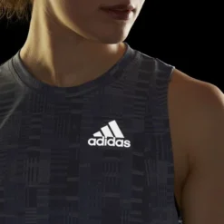 Adidas Tank Top Own The Run Primeblue - Lilla/Weiß Damen 10 Adidas Tank Top Own The Run Primeblue - Lilla/Weiß Damen -Tentree shop ce0d0b501977