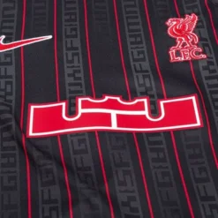 Nike Liverpool Trikot 2023 LeBron X Liverpool FC Special Edition Damen -Tentree shop e0e93defb803
